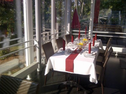 Foto: &amp;quot; Main Cafe&amp;quot;