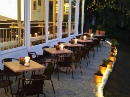 Foto: " Main Cafe"